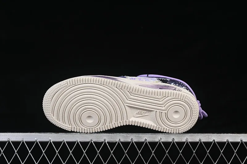 All categories Nk Air Force 1 Air Force series Nk Air Force 1 Low Air Force low-top Nike Air Force 1'07 Low "Misty Purple Graffiti" Hand-painted graffiti Misty Purple Graffiti Air Force 1 low-top casual sneakers FJ7740-190